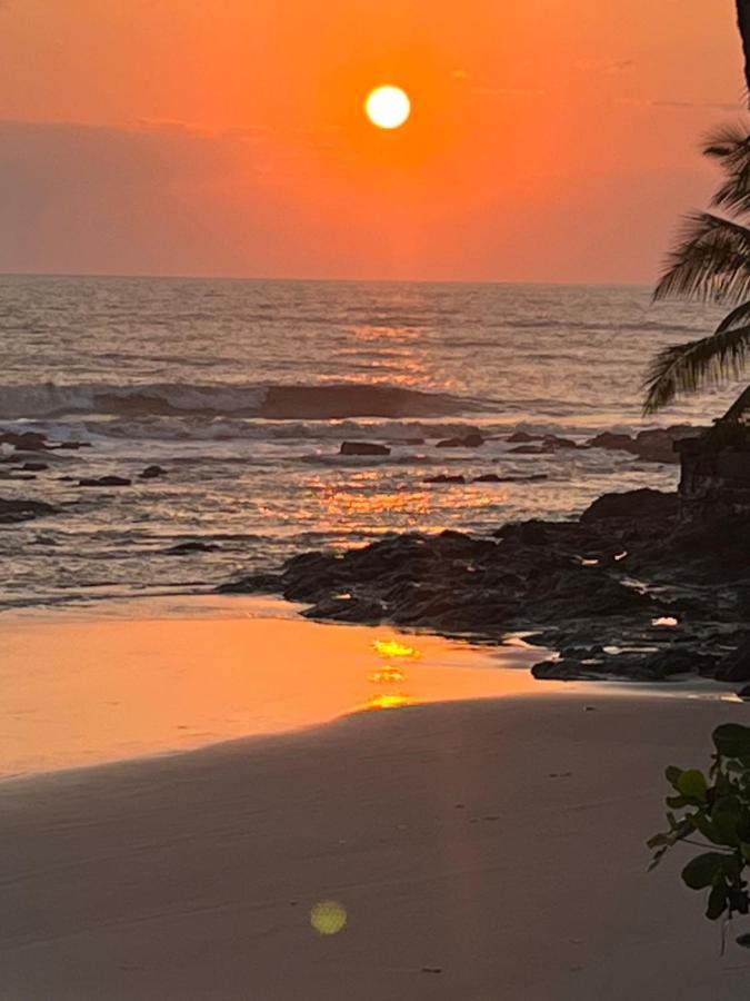 Vila Dos Gnomos Paraiso Mistico Pe Na Areia Ilheus Exterior photo